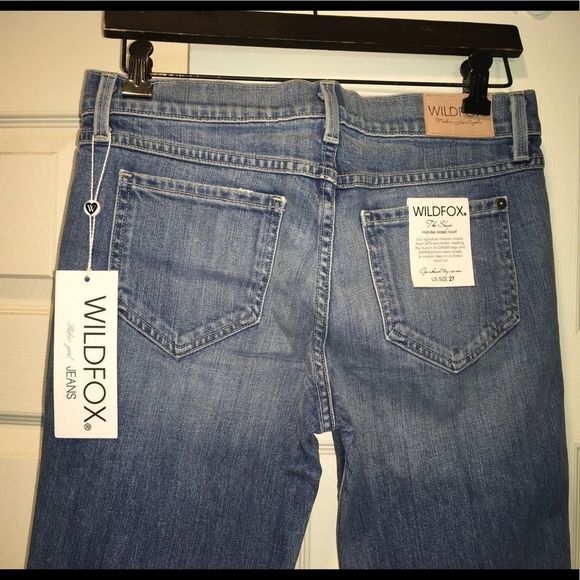 Mid-rise classic boot cut jeans size 27 - Picture 2 of 4